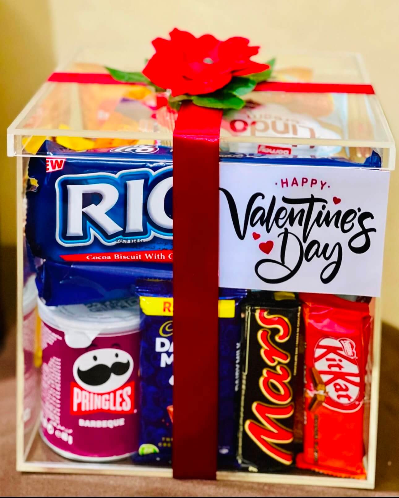 Valentine acrylic box