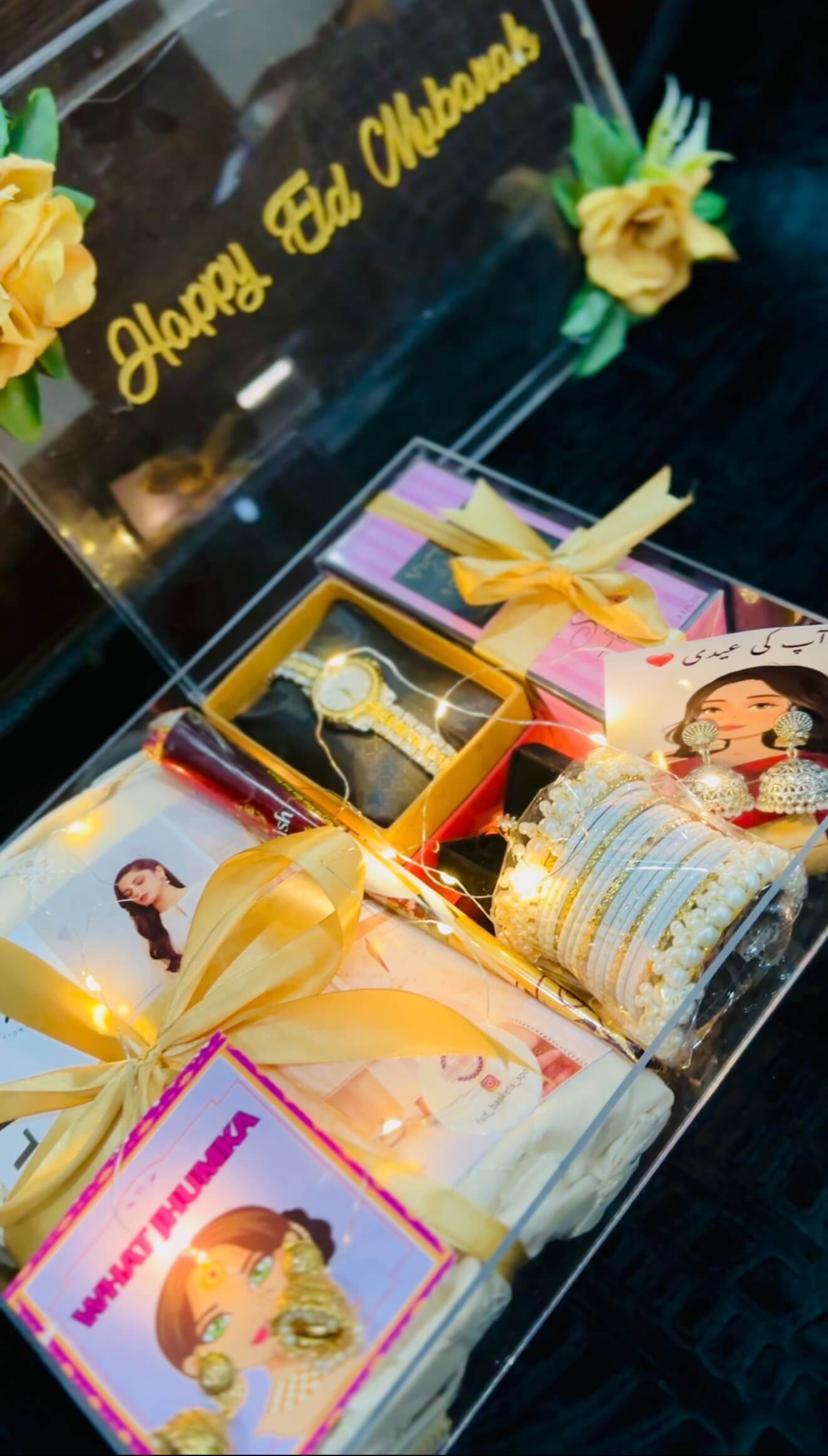 Women Eidi acrylic box